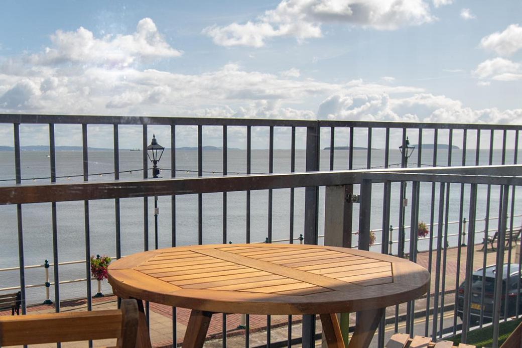 Beachcliff Rooms & Apartments Кардифф Экстерьер фото