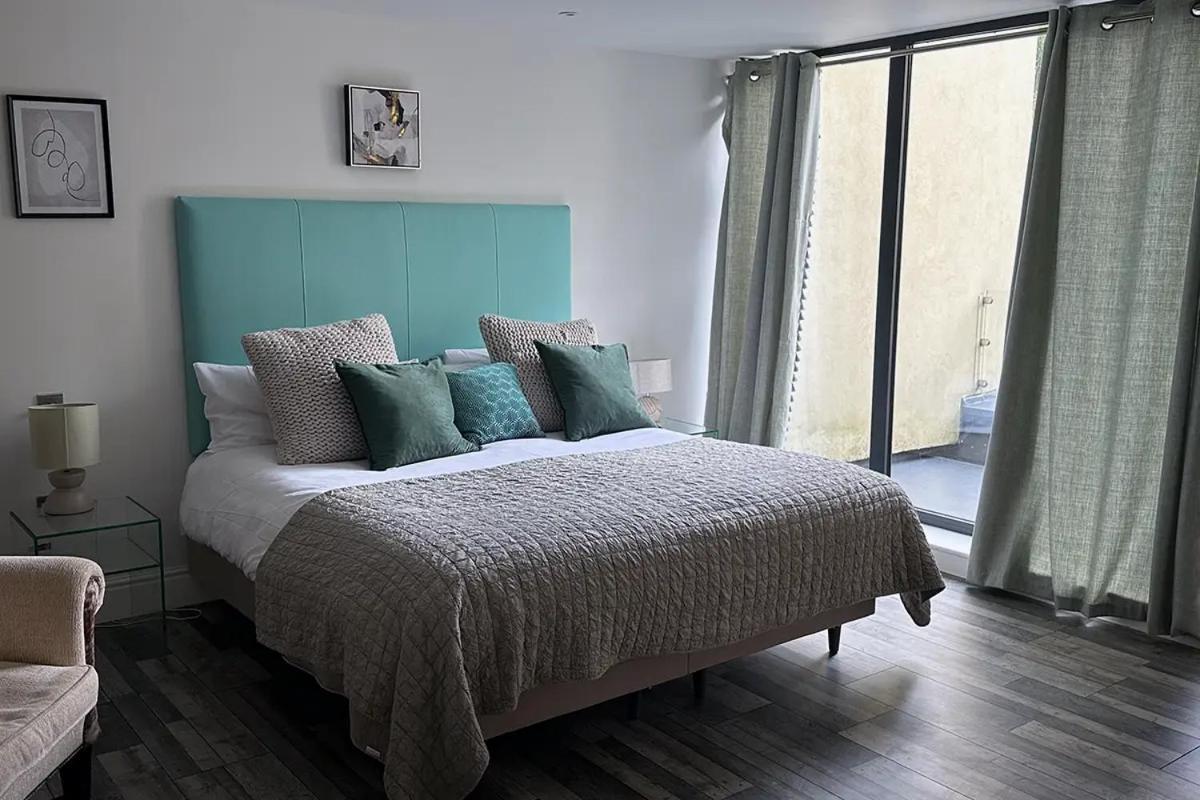Beachcliff Rooms & Apartments Кардифф Экстерьер фото